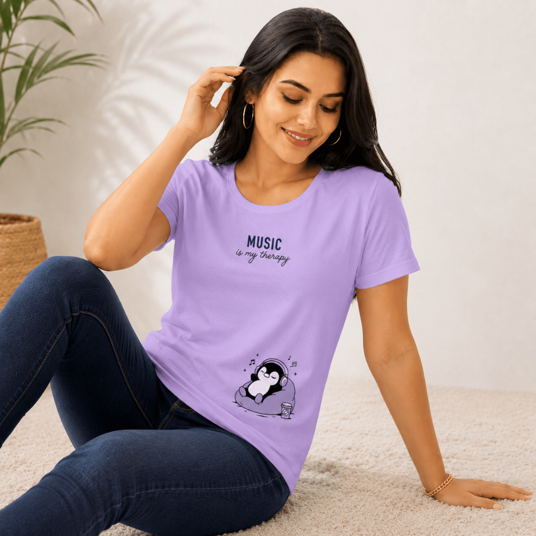 Music Lover Penguin Print T-Shirt – Lavender